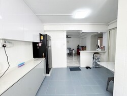 Blk 243 Pasir Ris Street 21 (Pasir Ris), HDB Executive #520223911